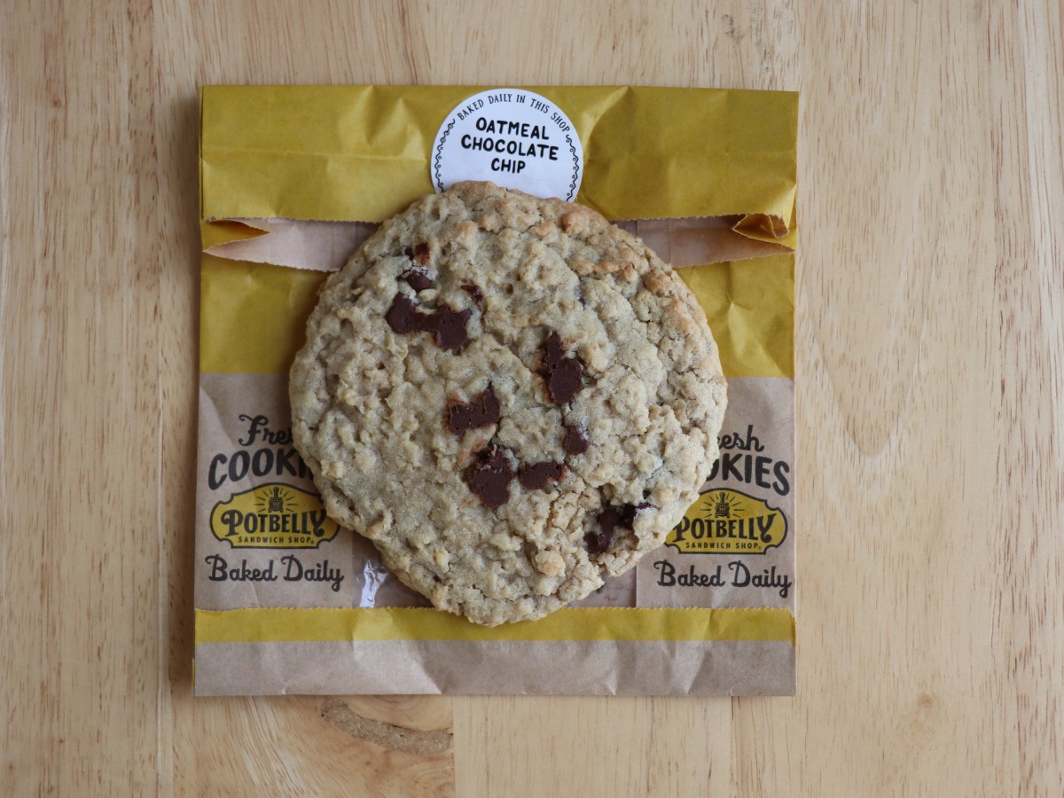 Potbelly’s Oatmeal Chocolate Chip&nbsp;Cookie